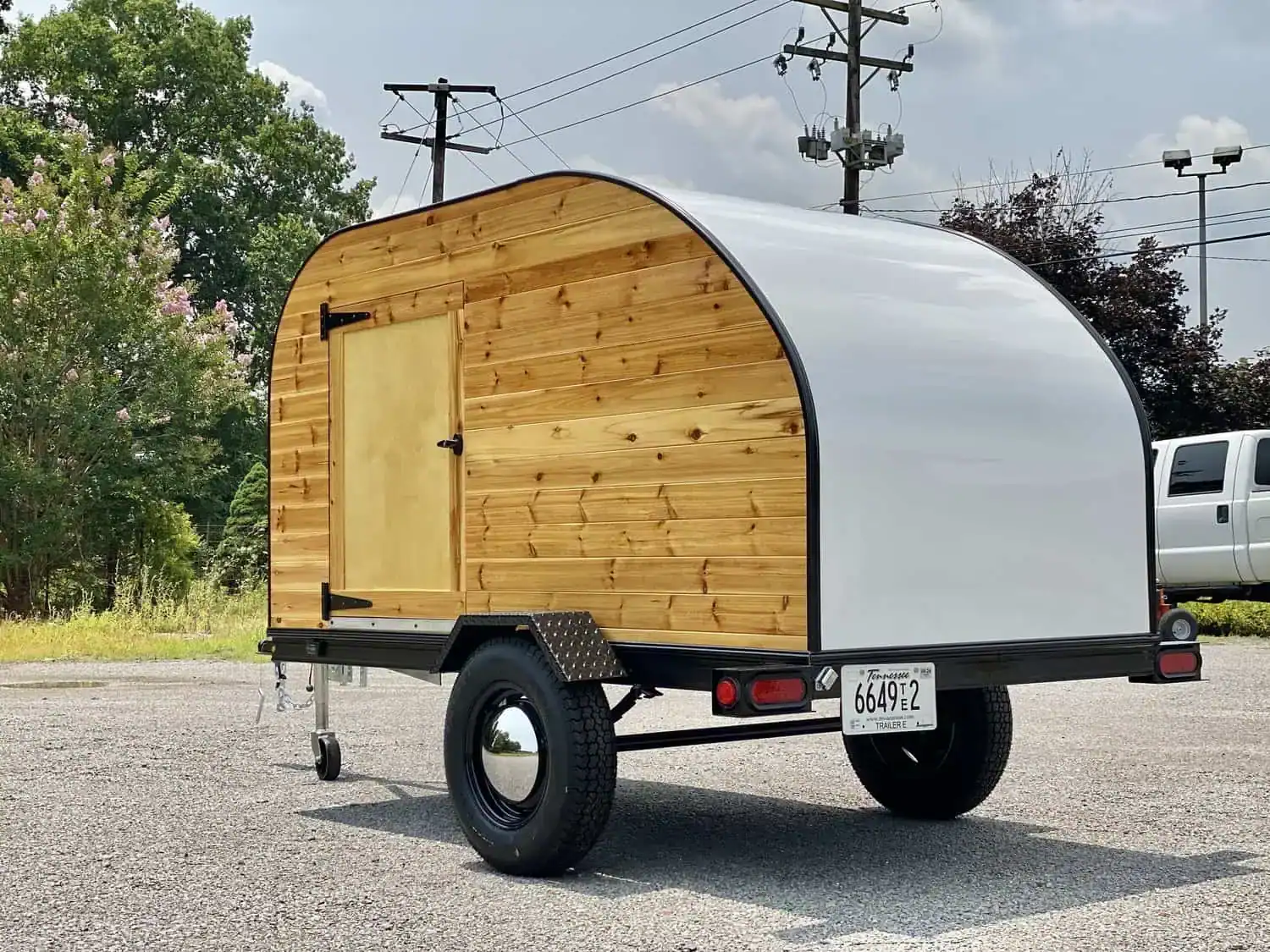 Teardrop – Gloss White + Cedar - Image 6