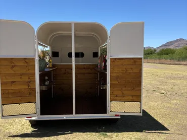 White 2-Horse Trailer Mobile Bar - Image 9