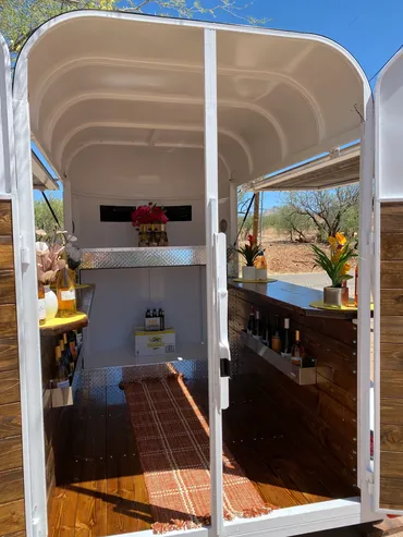 Glossy White Extra Tall 2-Horse Trailer Mobile Bar - Image 14
