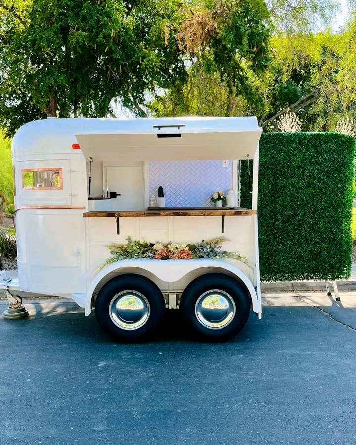 Sold 2-Horse Trailer