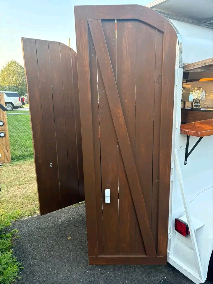 Vintage mobile bar - Image 12