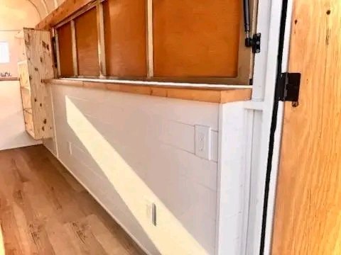 Bar Trailers - Image 10