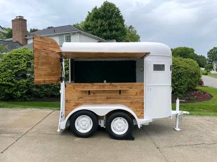 1970’s horse trailer - Image 13